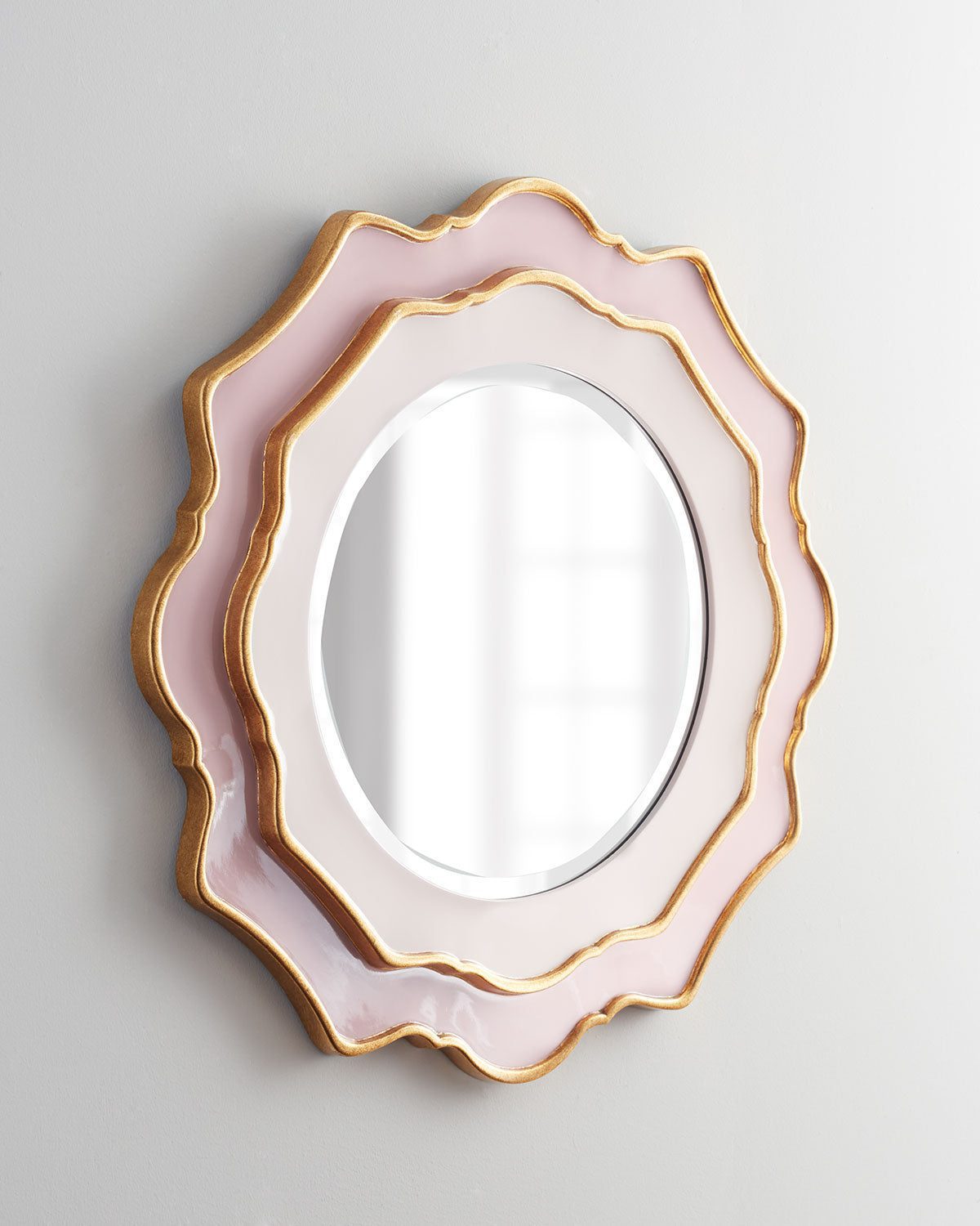Круглое настенное зеркало в розовой раме "Дороти"
