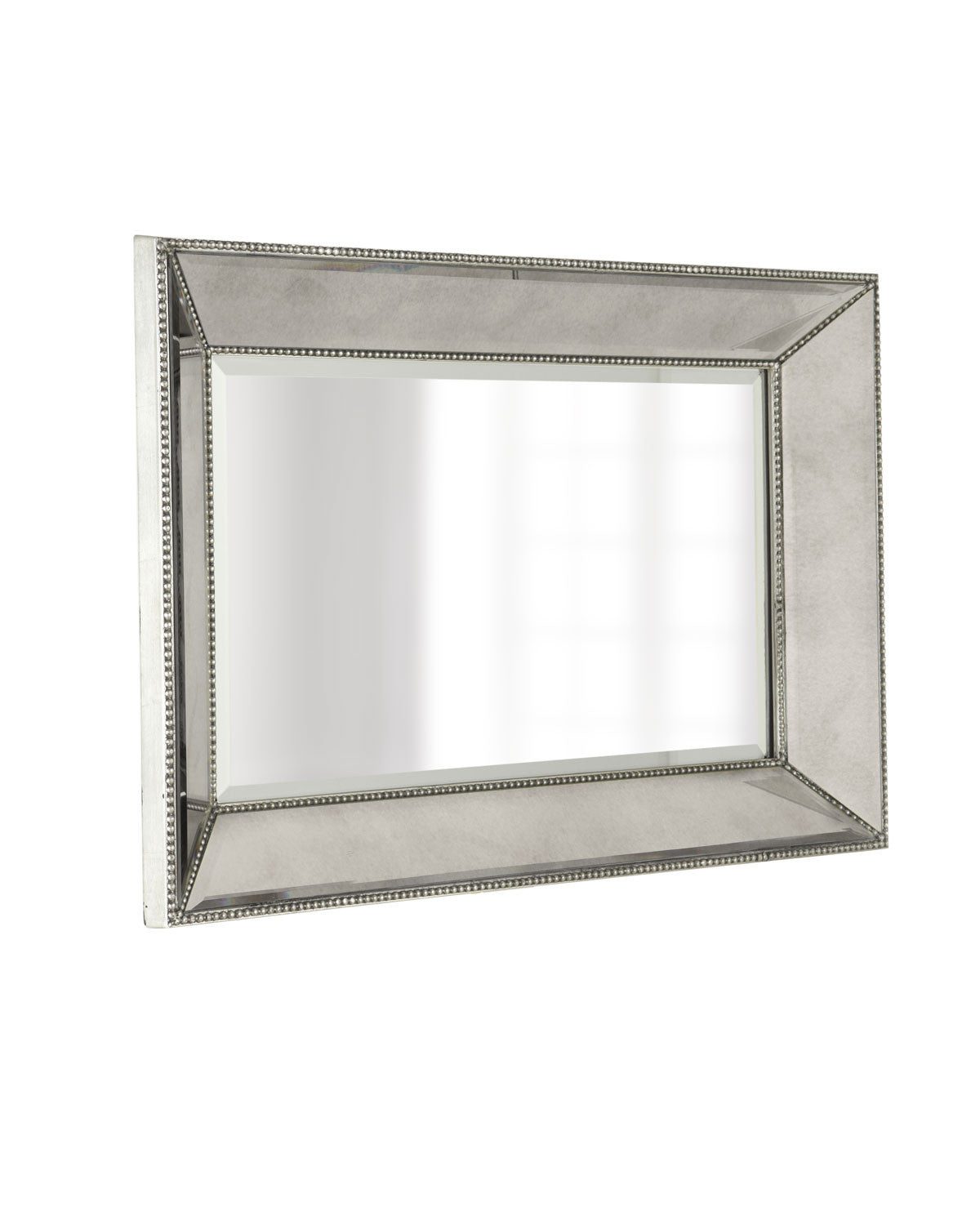 Зеркало в  прямоугольной серебряной раме "Мэдисон" (на белом фоне, вид сбоку)