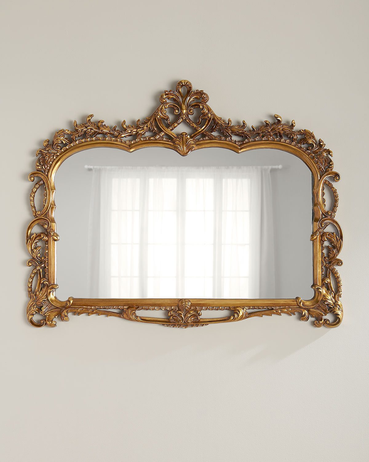 Настенное зеркало в стиле Барокко "Жаклин"