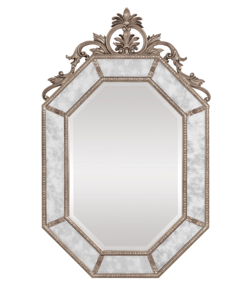 Большое серебряное настенное восьмиугольное зеркало "Лидс" в стиле барокко (вид спереди)