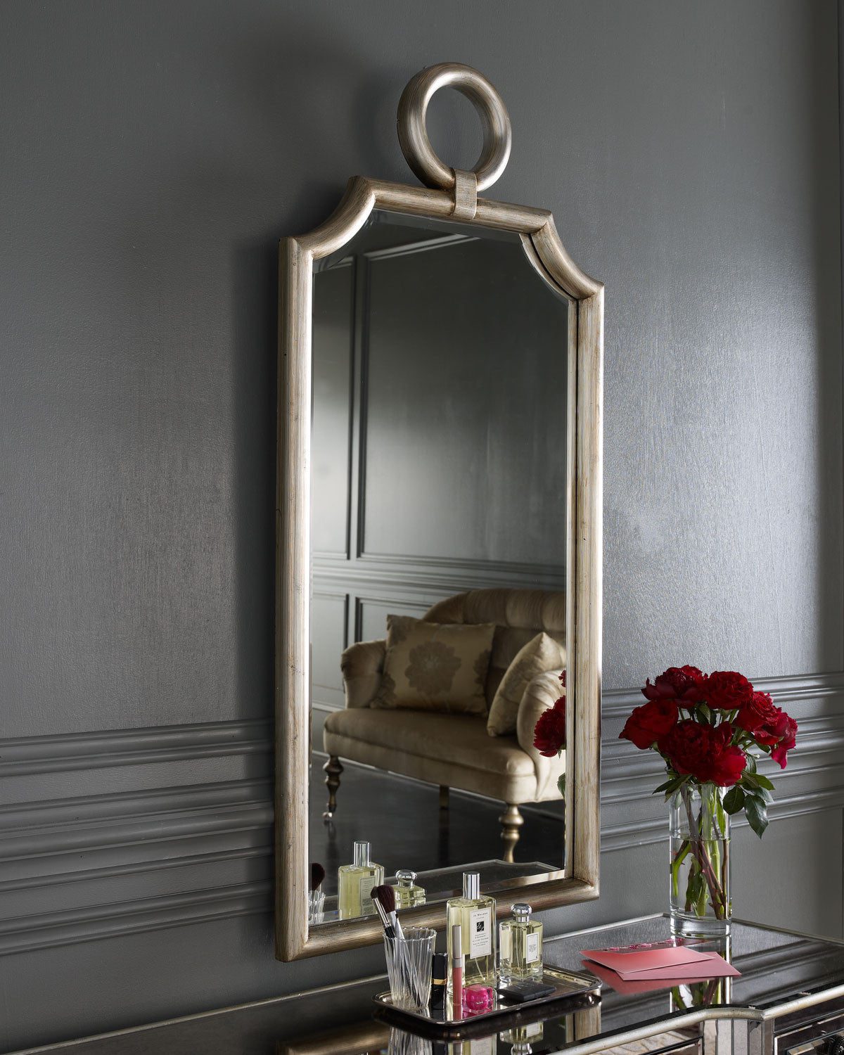Зеркало в серебряной раме "Пьемонт" ( в интерьере)
