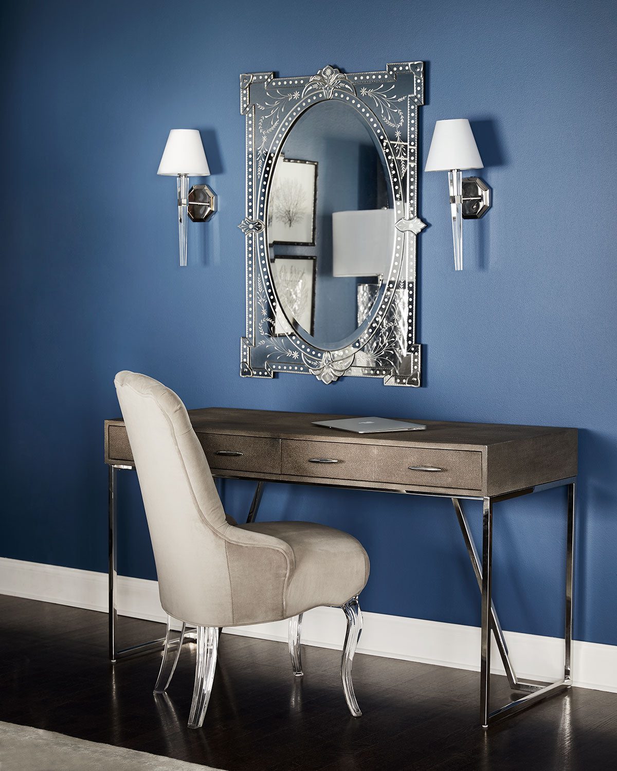 Зеркало в венецианском стиле "Пьетро" (над консолью, в интерьере)