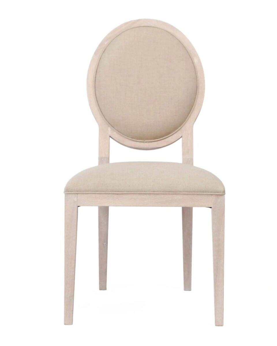 Белый стул из дуба 