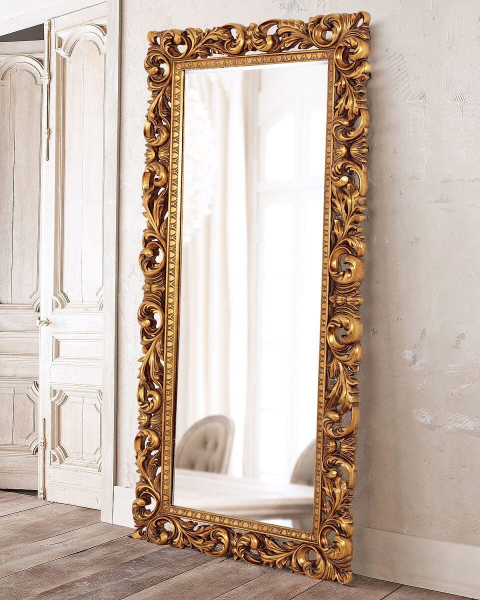 Классическое золотое зеркало напольное 
