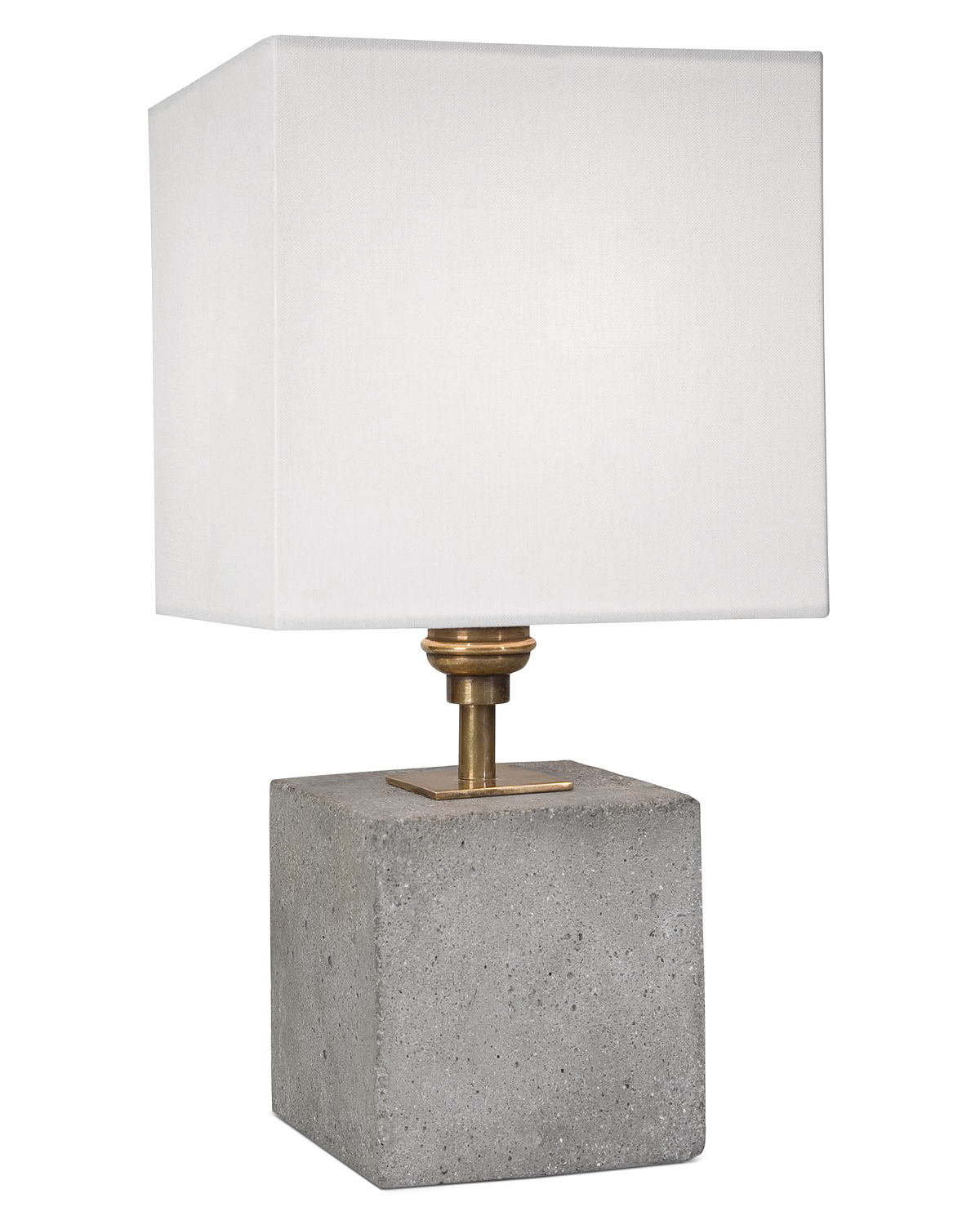 Настольная лампа "Рьети" - это бетонное основание в форме куба с белым абажуром, придаст лаконичную атмосферу для любых комнат в современном стиле.