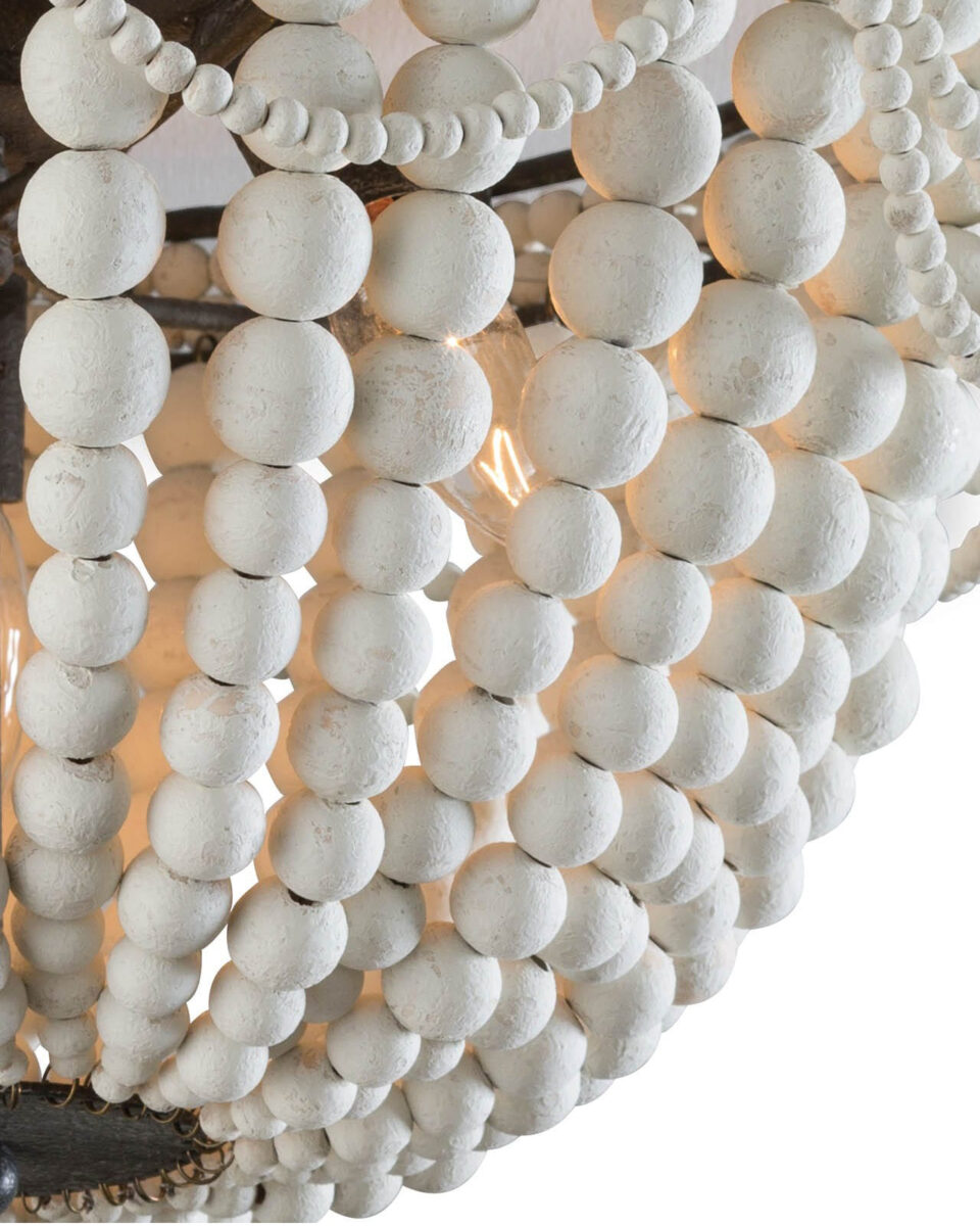 Потолочный светильник с белыми бусами "Малибу"